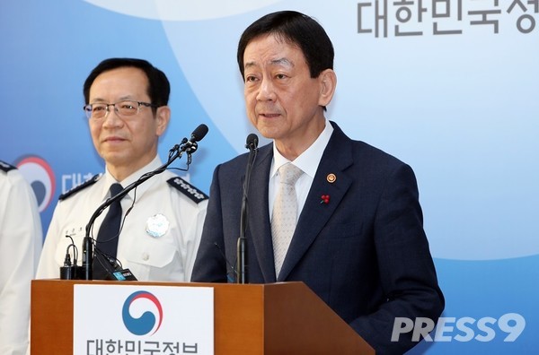 진영 행안부 장관 (사진=행정안전부)