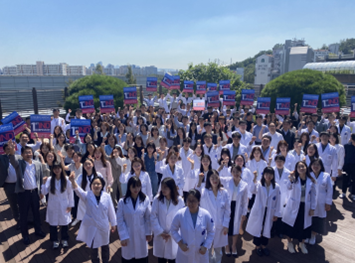 셀리버리 테라퓨틱스 임직원, 코로나19 치료제 미국 FDA 임상시험계획 신청 당시 (9월 8일) 축하 모임: 1st IND Submission. 사진/셀리버리